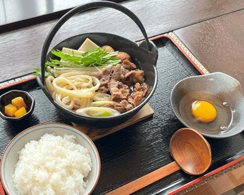 すき焼きうどん定食